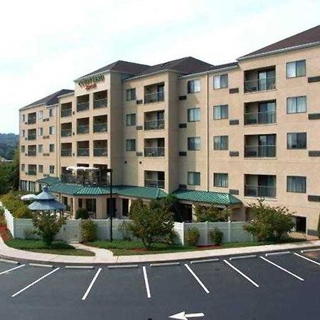 Courtyard By Marriott Norwich Hotel Buitenkant foto